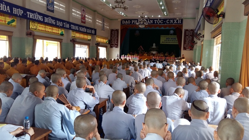 Tiền Giang: Hội nghị Sơ Kết Công Tác Phật Sự năm 2015 và Tổng Bế Giảng Khóa An Cư Kiết Hạ PL. 2559.