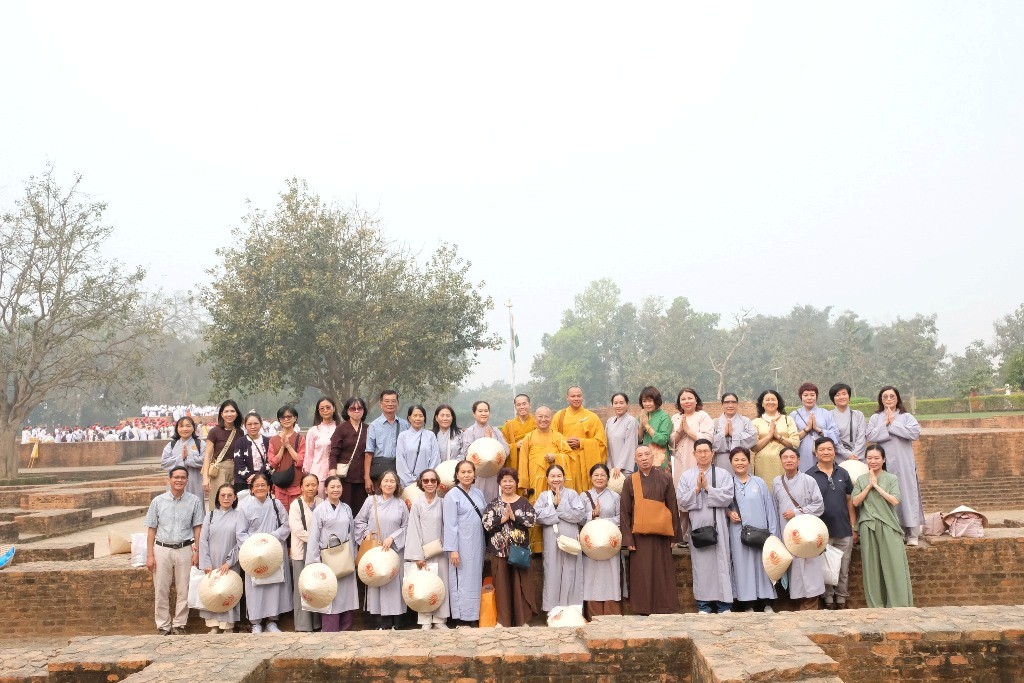 HÀNH TRÌNH THEO DẤU CHÂN PHẬT