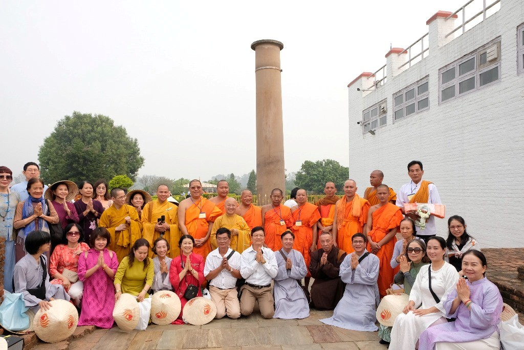 HÀNH TRÌNH THEO DẤU CHÂN PHẬT