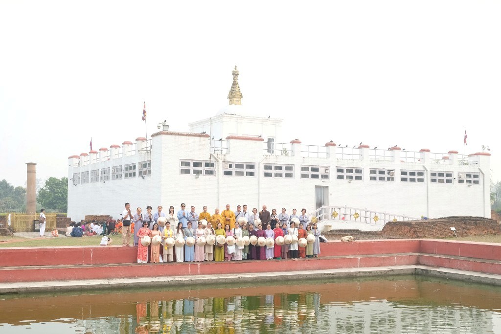 HÀNH TRÌNH THEO DẤU CHÂN PHẬT