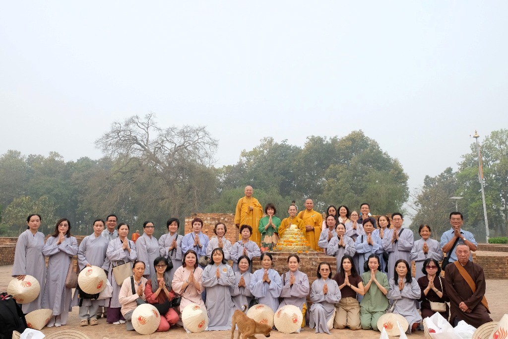 HÀNH TRÌNH THEO DẤU CHÂN PHẬT