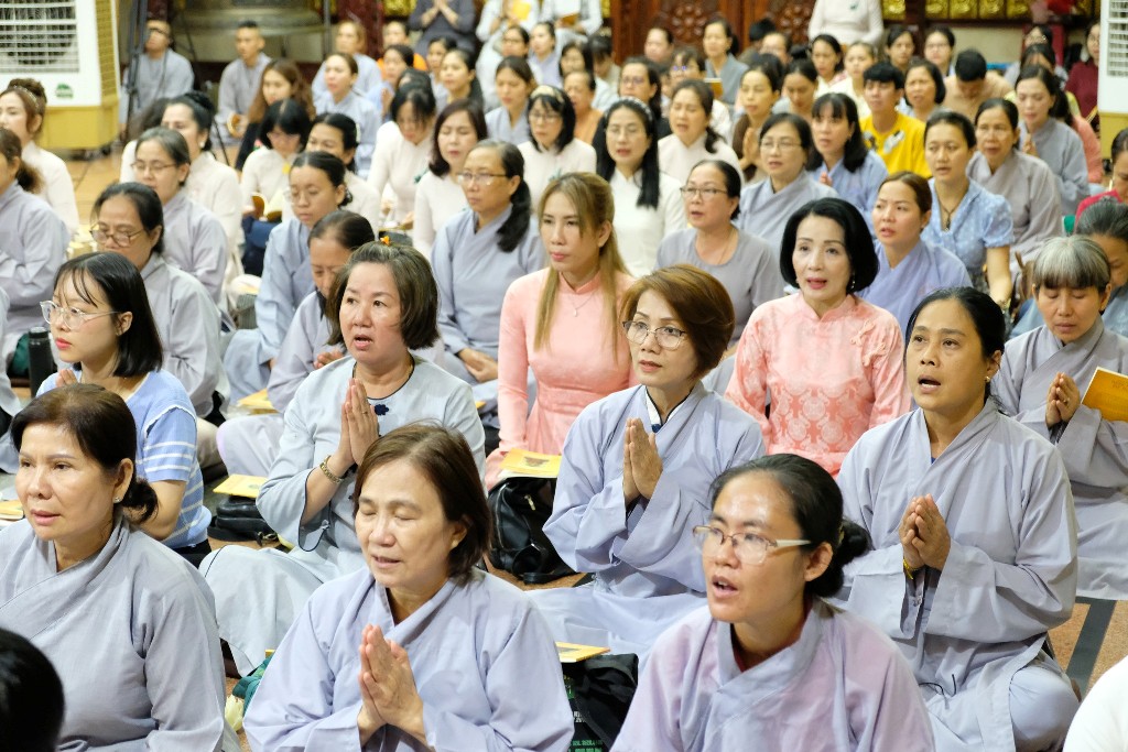 CHÙA GIÁC NGỘ: TRANG NGHIÊM LỄ TƯỞNG NIỆM NGÀY ĐỨC PHẬT XUẤT GIA (MÙNG 8 THÁNG 2 ÂL)