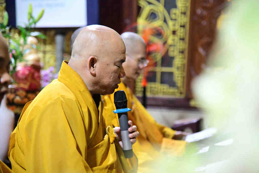 Rằm Tháng Giêng – Khai Mở Ngày Mới Bằng Thời Kinh Dược Sư