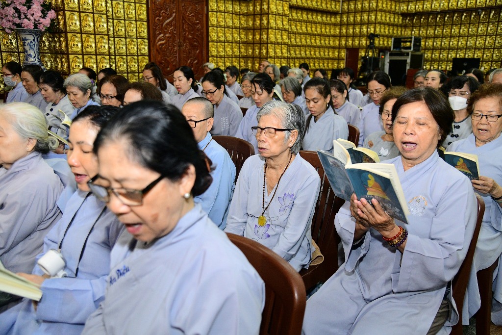 TP.HCM: Thượng tọa Thích Quang Thạnh giảng “Tu trong từng niệm” tại Khóa tu Ngày An Lạc chùa Giác Ngộ 