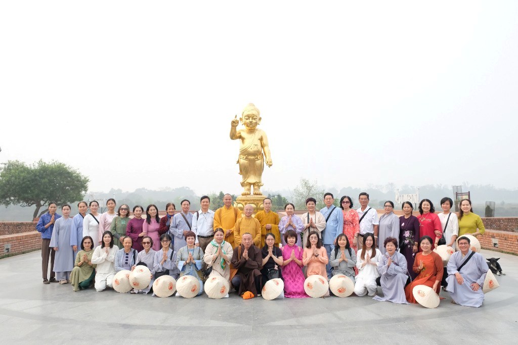 HÀNH TRÌNH THEO DẤU CHÂN PHẬT