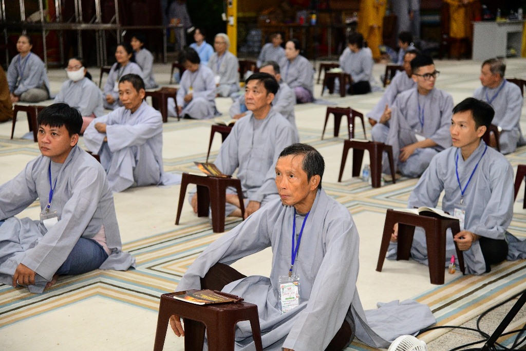 LỄ SÁM HỐI TOÀN THỂ TẠI CHÙA QUAN ÂM ĐÔNG HẢI