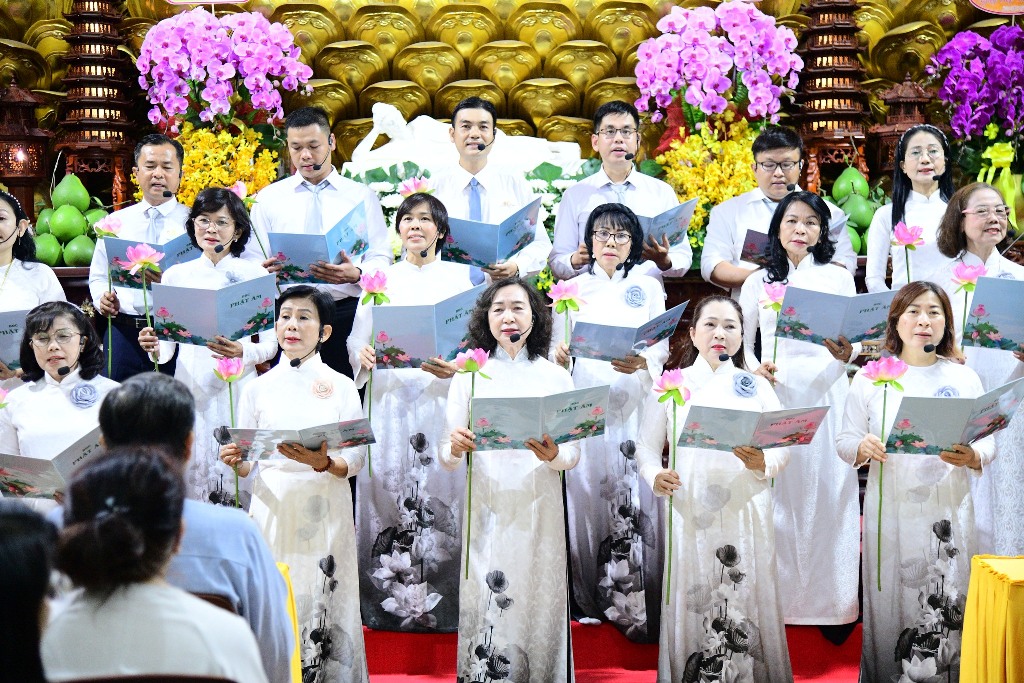 LỄ TƯỞNG NIỆM ĐỨC PHẬT NHẬP NIẾT-BÀN VÀ MỪNG NGÀY TIẾP NỐI LẦN THỨ 58 CỦA SƯ PHỤ THÍCH NHẬT TỪ: THẮP SÁNG TINH THẦN TRI ÂN VÀ TIẾP NỐI CHÁNH PHÁP