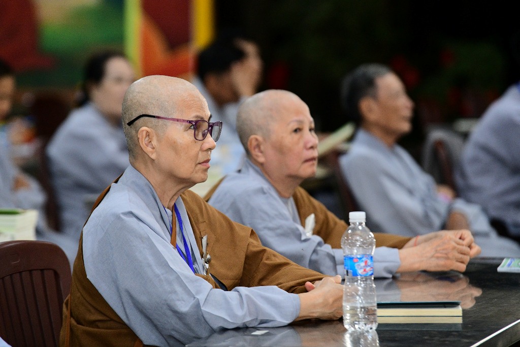 LẮNG NGHE ĐỂ HIỂU, HIỂU ĐỂ TU – ĐÊM VẤN ĐÁP PHẬT PHÁP CÙNG TT. THÍCH NHẬT TỪ