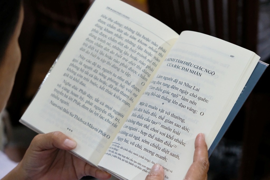 CHIỀU AN LẠC LẮNG SÂU: PHÁP THOẠI CHUYỂN HÓA NỘI TÂM TỪ ĐẠI ĐỨC THÍCH NGỘ TOÀN