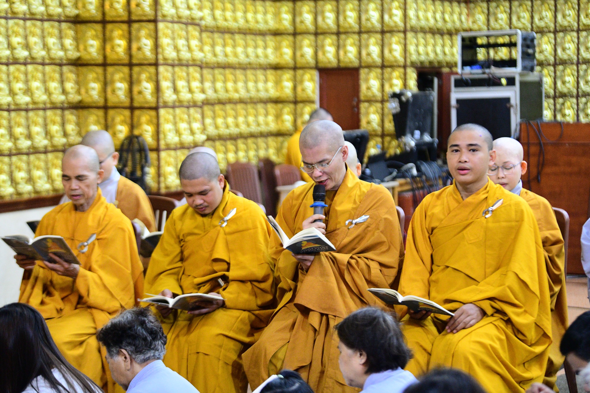 CHÙA GIÁC NGỘ: TRANG NGHIÊM LỄ TƯỞNG NIỆM CỤ ÔNG TRẦN NGỌC ANH - THÂN SINH CỦA TT. THÍCH NHẬT TỪ