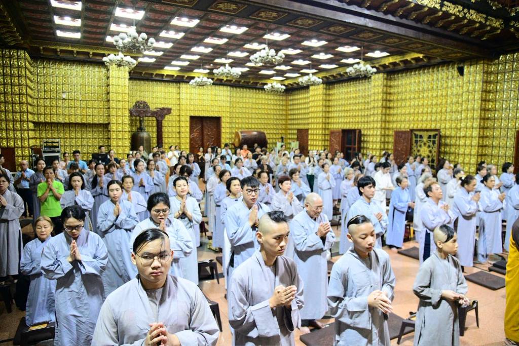 THÔNG ĐIỆP SÂU SẮC TỪ BUỔI SÁM HỐI TẠI CHÙA GIÁC NGỘ: BỐN CÁI NHÌN VỀ MỘT CẢNH - CẨN THẬN TRONG TIẾP NHẬN THÔNG TIN