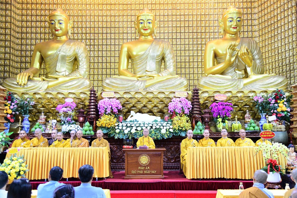 LỄ TƯỞNG NIỆM ĐỨC PHẬT NHẬP NIẾT-BÀN VÀ MỪNG NGÀY TIẾP NỐI LẦN THỨ 58 CỦA SƯ PHỤ THÍCH NHẬT TỪ: THẮP SÁNG TINH THẦN TRI ÂN VÀ TIẾP NỐI CHÁNH PHÁP