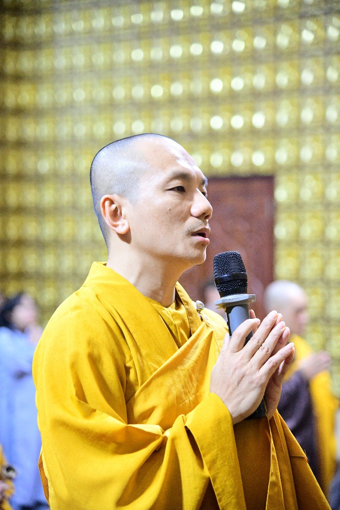 ĐÊM SÁM HỐI – TRỞ VỀ LẮNG NGHE CHÍNH MÌNH TẠI CHÙA GIÁC NGỘ