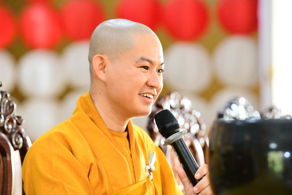 NUÔI DƯỠNG ĐẠO TÂM – SOI SÁNG CHÍNH MÌNH