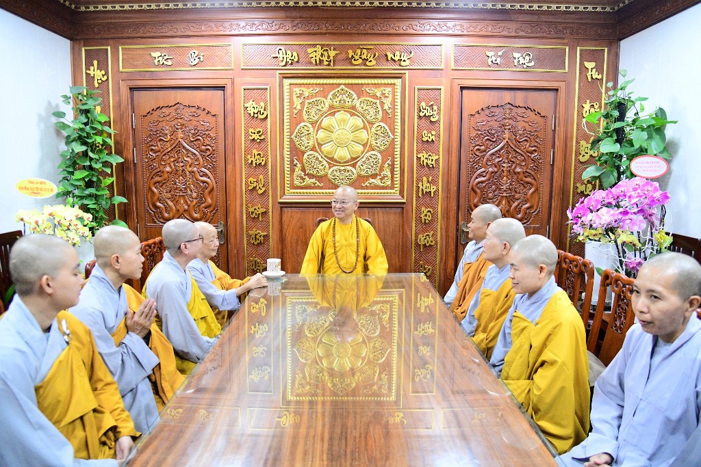 NI CHÚNG TU VIỆN LONG HƯNG KHÁNH TUẾ MỪNG NGÀY TIẾP NỐI LẦN THỨ 58 CỦA THẦY NHẬT TỪ