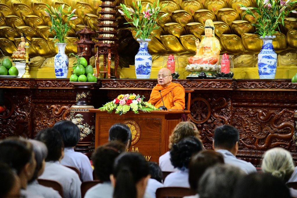 MỘT HƠI THỞ CHÁNH NIỆM - MỘT HƠI THỞ HẠNH PHÚC