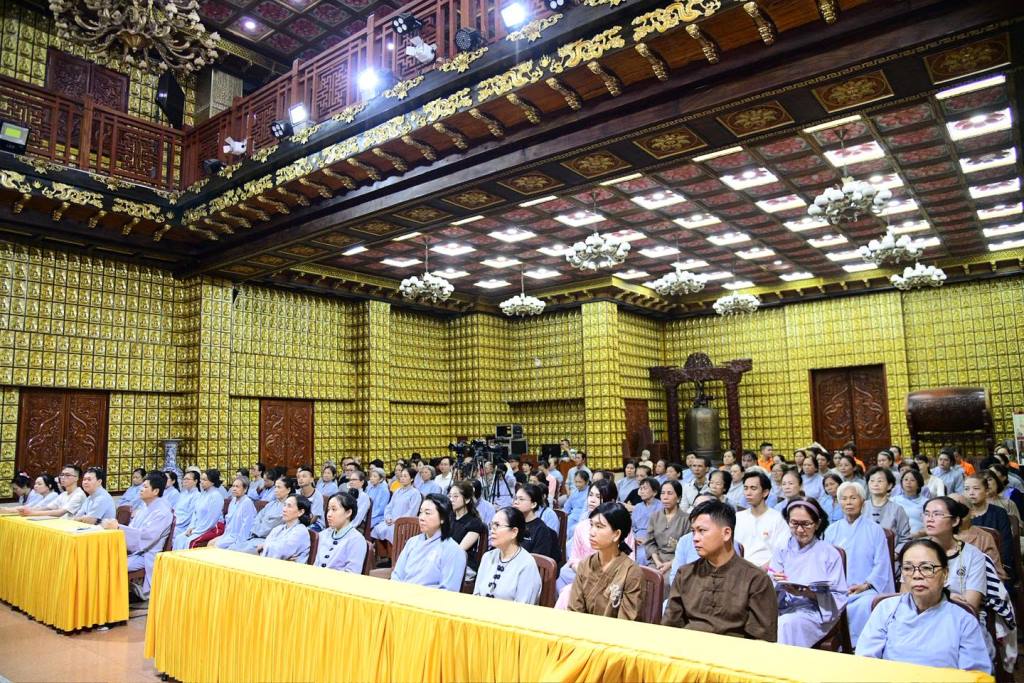 HIỂU ĐÚNG ĐỂ TU QUA THỜI PHÁP “PHÁP THẾ GIAN VÀ PHÁP XUẤT THẾ GIAN”