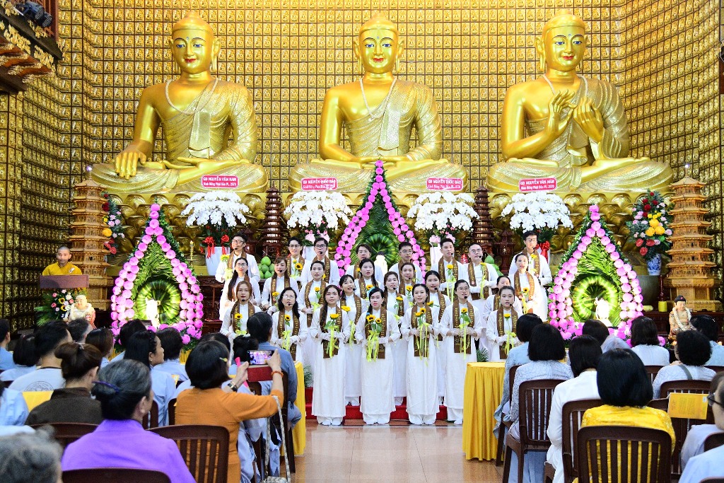 ĐẠI LỄ PHẬT ĐẢN 2026 TẠI CHÙA GIÁC NGỘ: THẮP SÁNG THÔNG ĐIỆP HÒA BÌNH VÀ TỪ BI