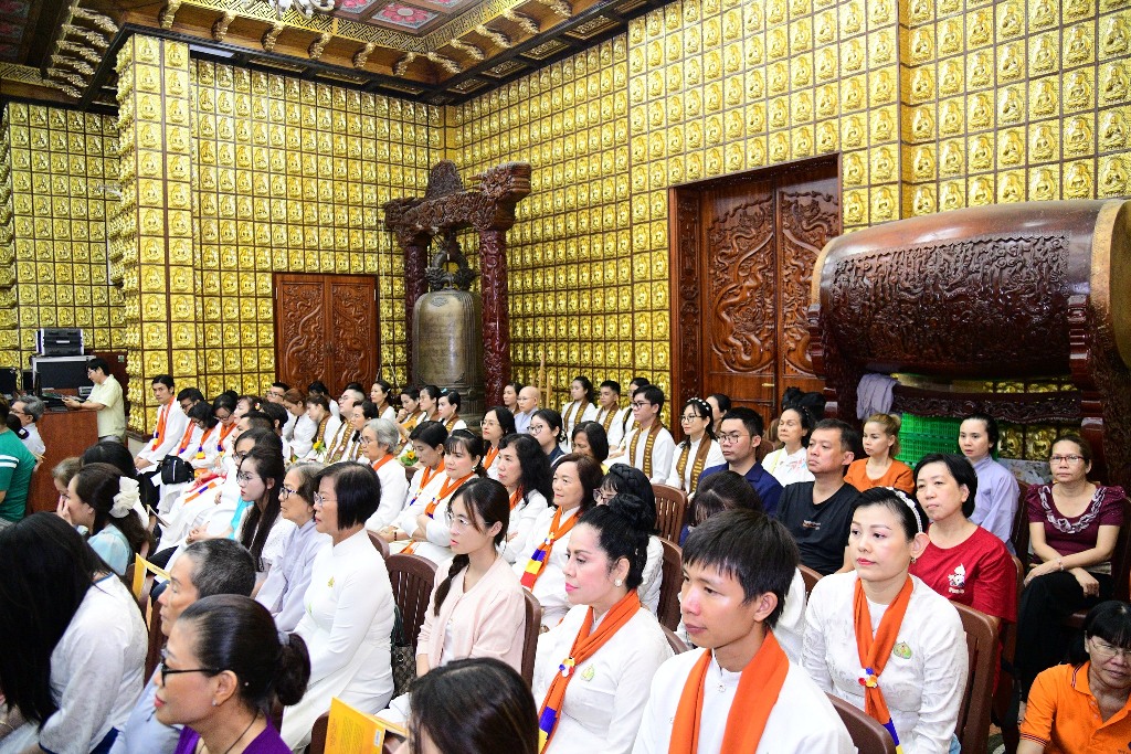 ĐẠI LỄ PHẬT ĐẢN 2026 TẠI CHÙA GIÁC NGỘ: THẮP SÁNG THÔNG ĐIỆP HÒA BÌNH VÀ TỪ BI