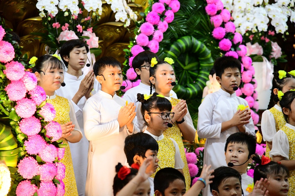 ĐẠI LỄ PHẬT ĐẢN 2026 TẠI CHÙA GIÁC NGỘ: THẮP SÁNG THÔNG ĐIỆP HÒA BÌNH VÀ TỪ BI