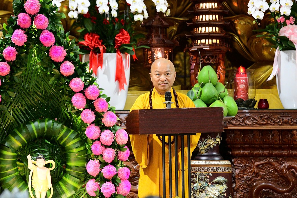 LỄ RA MẮT SÁCH “CUỘC ĐỜI ĐỨC PHẬT THÍCH CA MÂU NI QUA TEM BƯU CHÍNH VÀ BƯU ẢNH” TRONG MÙA PHẬT ĐẢN THIÊNG LIÊNG 