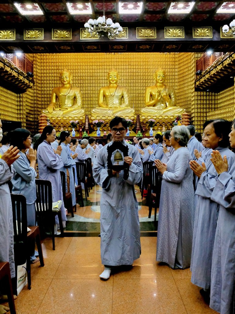 Lắng Đọng Thời Pháp Thoại "Vượt Qua Nỗi Sợ Hãi" Chuyển Hóa Khổ Đau Qua Lời Giảng Về Sự Buông Xả Của Ni Sư Thích Nữ Diệu Hiếu Tại Khóa Tu Ngày An Lạc Chùa Giác Ngộ