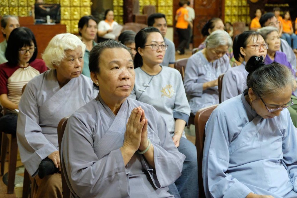 ĐĐ. THÍCH TÂM ĐỨC GIẢNG GIẢI Ý NGHĨA CÚNG DƯỜNG QUA KINH PHÂN BIỆT CÚNG DƯỜNG