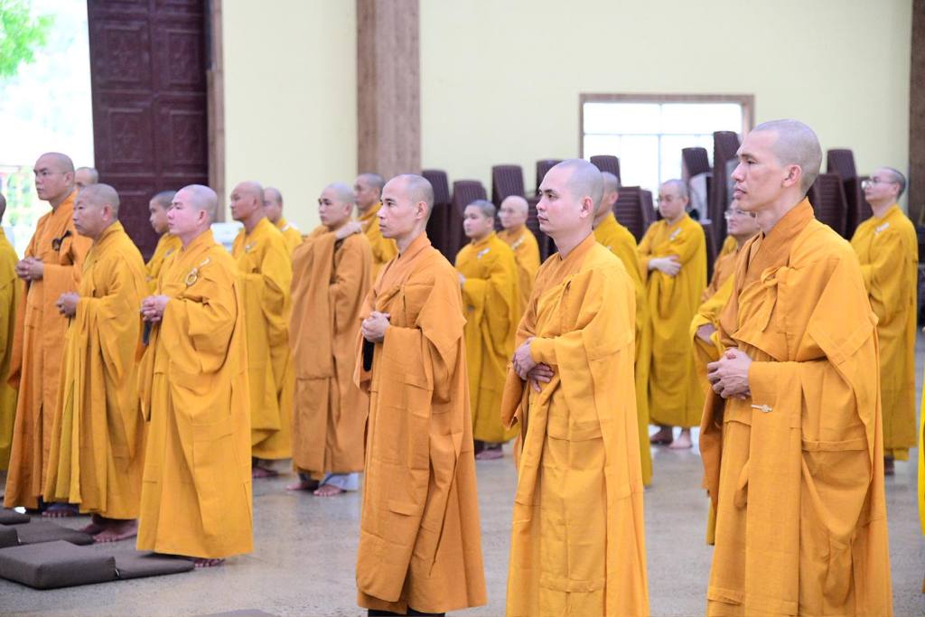TRANG NGHIÊM LỄ TÁC PHÁP AN CƯ KIẾT HẠ TẠI MÙA ĐẦU TIÊN HẠ TRƯỜNG CHÙA GIÁC NGỘ ĐẤT ĐỎ