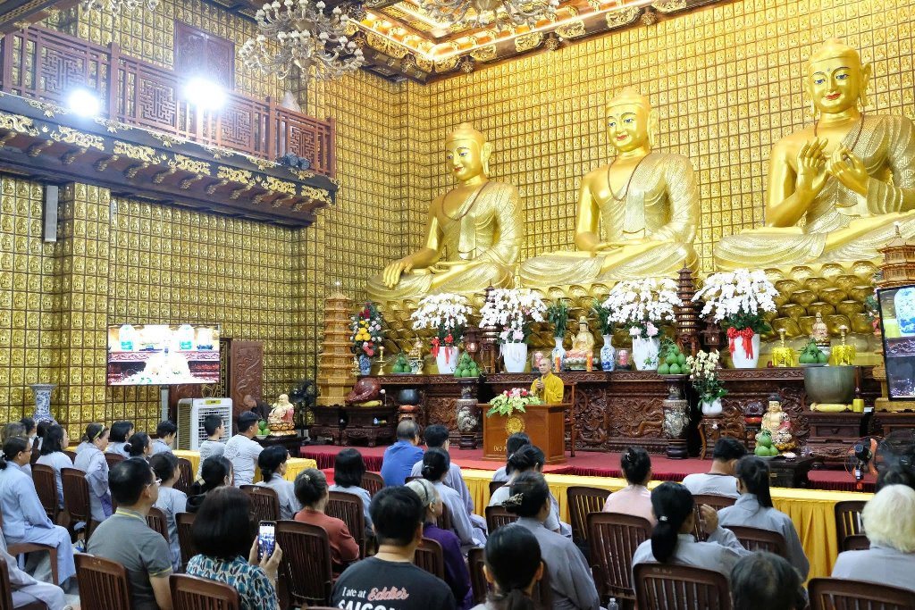 ĐẠI ĐỨC THÍCH TUỆ NHẬT CHIA SẺ CHỦ ĐỀ “CHUYỂN HÓA LỖI LẦM” TẠI KHÓA TU NGÀY AN LẠC