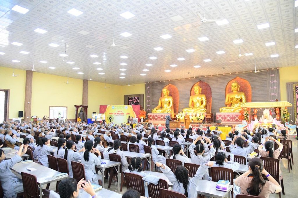 ĐỪNG ĐỢI NGÀY MAI MỚI BÁO HIẾU – NHẮC NHỚ ĐẠO HIẾU GIỮA DÒNG ĐỜI VÔ THƯỜNG
