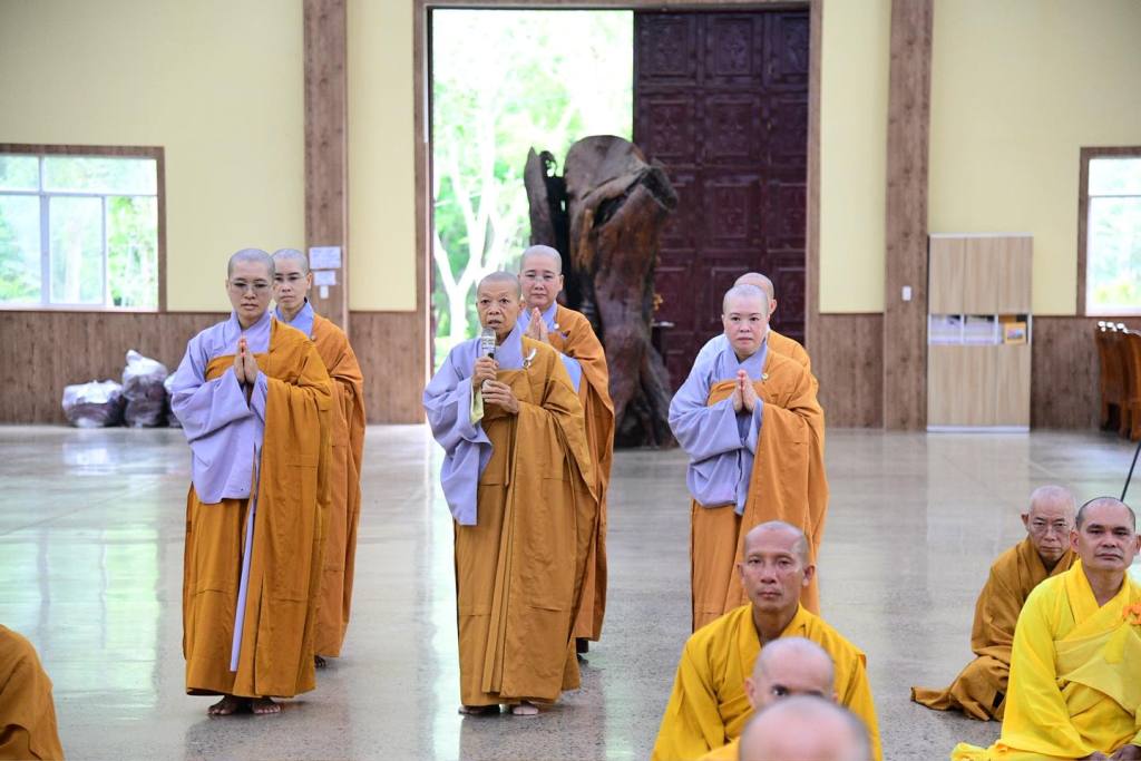 TRANG NGHIÊM LỄ TÁC PHÁP AN CƯ KIẾT HẠ TẠI MÙA ĐẦU TIÊN HẠ TRƯỜNG CHÙA GIÁC NGỘ ĐẤT ĐỎ
