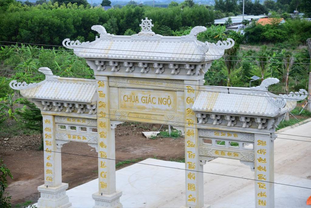 THẦY NHẬT TỪ CÙNG BAN LÃNH ĐẠO ĐẠO TRÀNG ĐẠO PHẬT NGÀY NAY KIỂM TRA TIẾN ĐỘ THI CÔNG TĂNG XÁ CHÙA GIÁC NGỘ (XÃ ĐẤT ĐỎ, TP.HCM)
