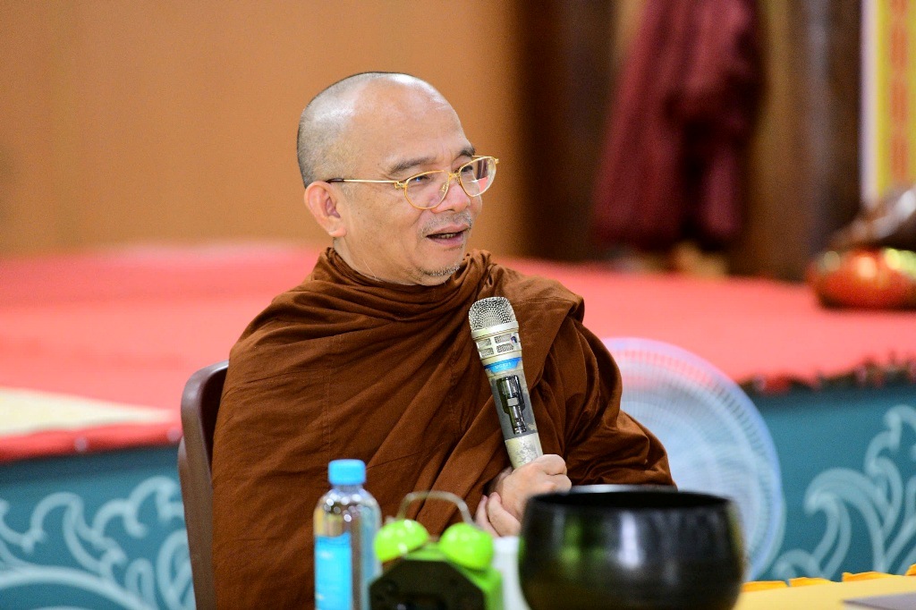 SƯ GIÁC NGUYÊN: “THẤY VẬY KHÔNG PHẢI VẬY” – BÀI HỌC VỀ NHẬN THỨC VÀ TU TẬP 