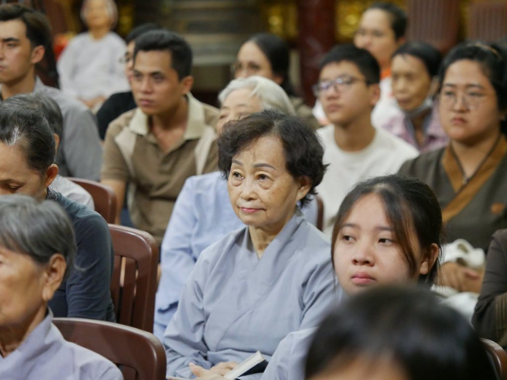 CHÙA GIÁC NGỘ: TỪ “THẤY PHẬT QUANH TA” ĐẾN VUN BỒI NĂM TÀI SẢN QUÝ CỦA NGƯỜI HỌC PHẬT 