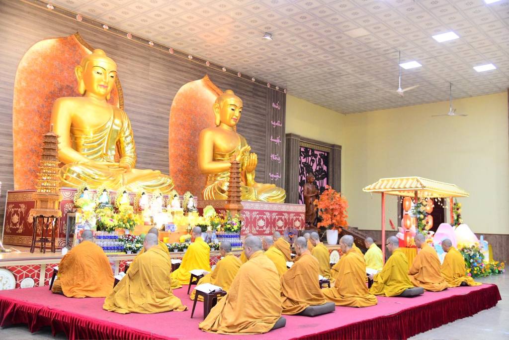 ĐƯA LỜI PHẬT DẠY ĐẾN GẦN NGƯỜI HỌC PHẬT QUA NHỮNG BẢN KINH THUẦN VIỆT