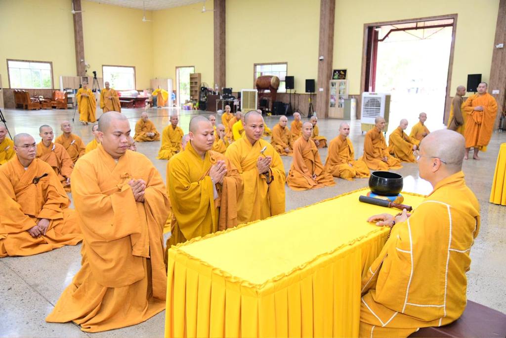 TRANG NGHIÊM LỄ TÁC PHÁP AN CƯ KIẾT HẠ TẠI MÙA ĐẦU TIÊN HẠ TRƯỜNG CHÙA GIÁC NGỘ ĐẤT ĐỎ