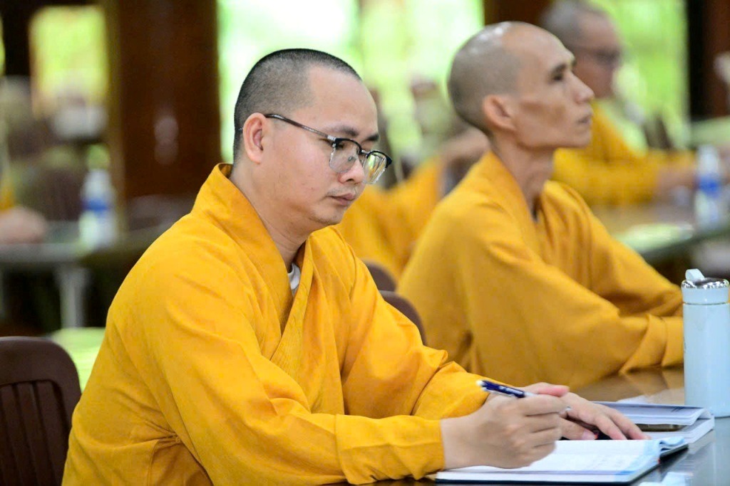 PHÁP BẢO: HỌC ĐỂ HIỂU, HÀNH ĐỂ THOÁT KHỔ