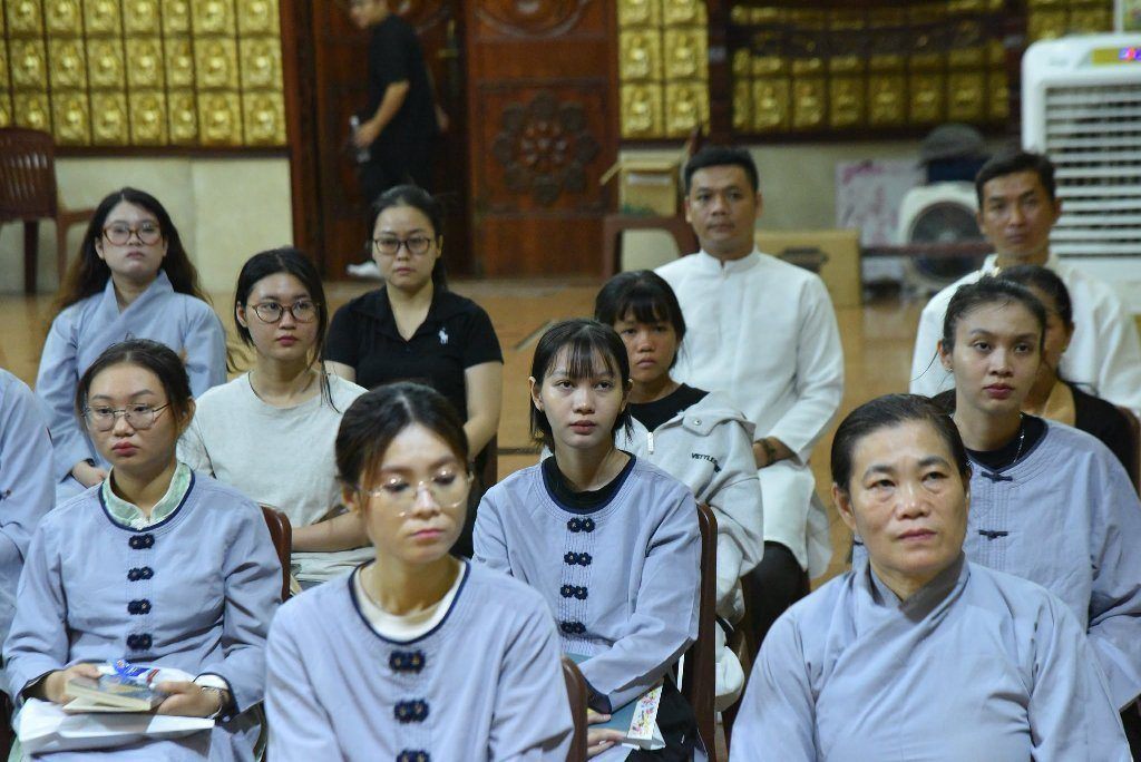 Lễ Quy Y Tam Bảo Tại Chùa Giác Ngộ: Bước Ngoặt Tâm Linh Và Lời Dặn Dò Từ Xa Của Thượng Tọa Thích Nhật Từ