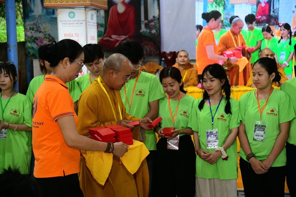 KHÉP LẠI KHÓA TU MÙA HÈ 2026: GIEO HẠT GIỐNG HIẾU HẠNH SAU BA NGÀY TU HỌC