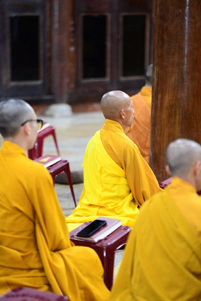 THIỀN TỌA – THỜI KHÓA KHÔNG THỂ THIẾU TRONG MÙA AN CƯ KIẾT HẠ