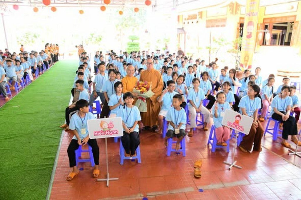 TRANG BỊ NỘI LỰC CHO TUỔI TRẺ TRONG KỶ NGUYÊN SỐ 