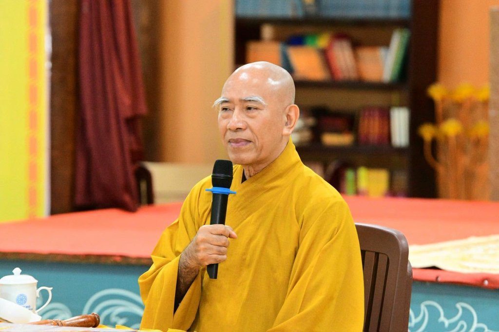 HT. THÍCH TÂM ĐỨC: TRAU DỒI GIỚI – ĐỊNH – TUỆ ĐỂ TĂNG TRƯỞNG ĐẠO LỰC TRONG MÙA AN CƯ