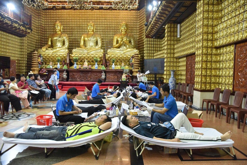 LAN TỎA THÔNG ĐIỆP “MỖI GIỌT MÁU CHO ĐI, MỘT CUỘC ĐỜI Ở LẠI”: CHÙA GIÁC NGỘ TỔ CHỨC KỲ HIẾN MÁU NHÂN ĐẠO LẦN THỨ 134