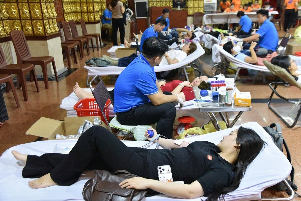 LAN TỎA THÔNG ĐIỆP “MỖI GIỌT MÁU CHO ĐI, MỘT CUỘC ĐỜI Ở LẠI”: CHÙA GIÁC NGỘ TỔ CHỨC KỲ HIẾN MÁU NHÂN ĐẠO LẦN THỨ 134