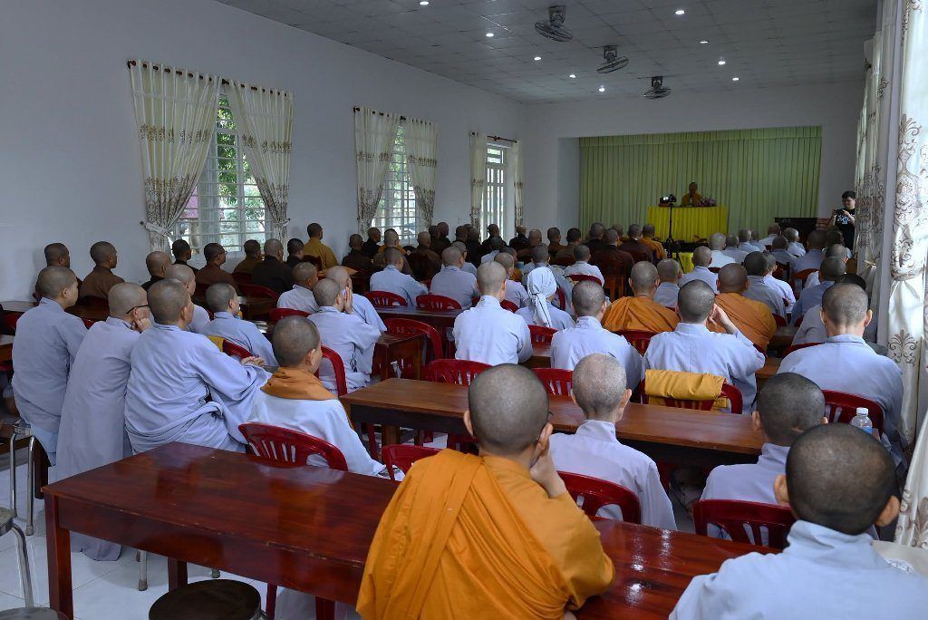 “LÝ TƯỞNG XUẤT TRẦN” – NUÔI DƯỠNG CHÍ NGUYỆN, VỮNG BƯỚC ĐƯỜNG TU
