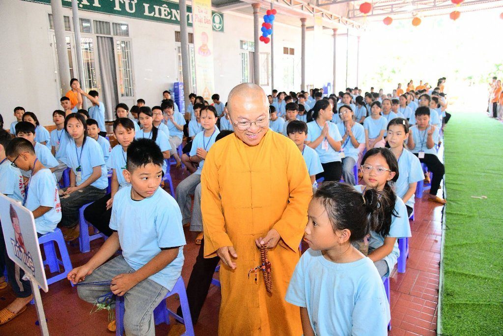 TRANG BỊ NỘI LỰC CHO TUỔI TRẺ TRONG KỶ NGUYÊN SỐ 