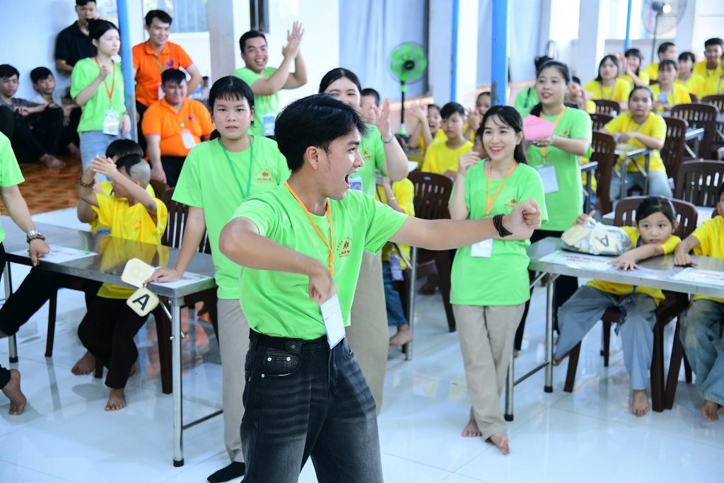 Sôi nổi Gameshow "Kim Sư Asoka" tại Khóa tu mùa hè Chùa Quan Thế Âm