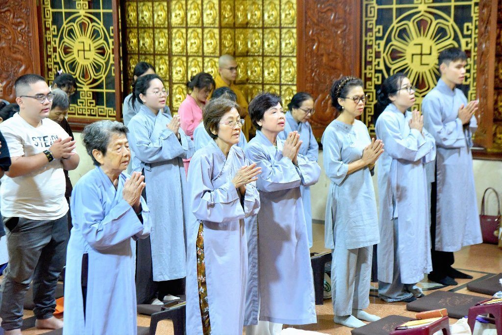 CHÙA GIÁC NGỘ TỔ CHỨC LỄ SÁM HỐI ĐỊNH KỲ: LAN TỎA NĂNG LƯỢNG THỨC TỈNH TỪ MÙA AN CƯ KIẾT HẠ ĐẦU TIÊN TẠI ĐẤT ĐỎ