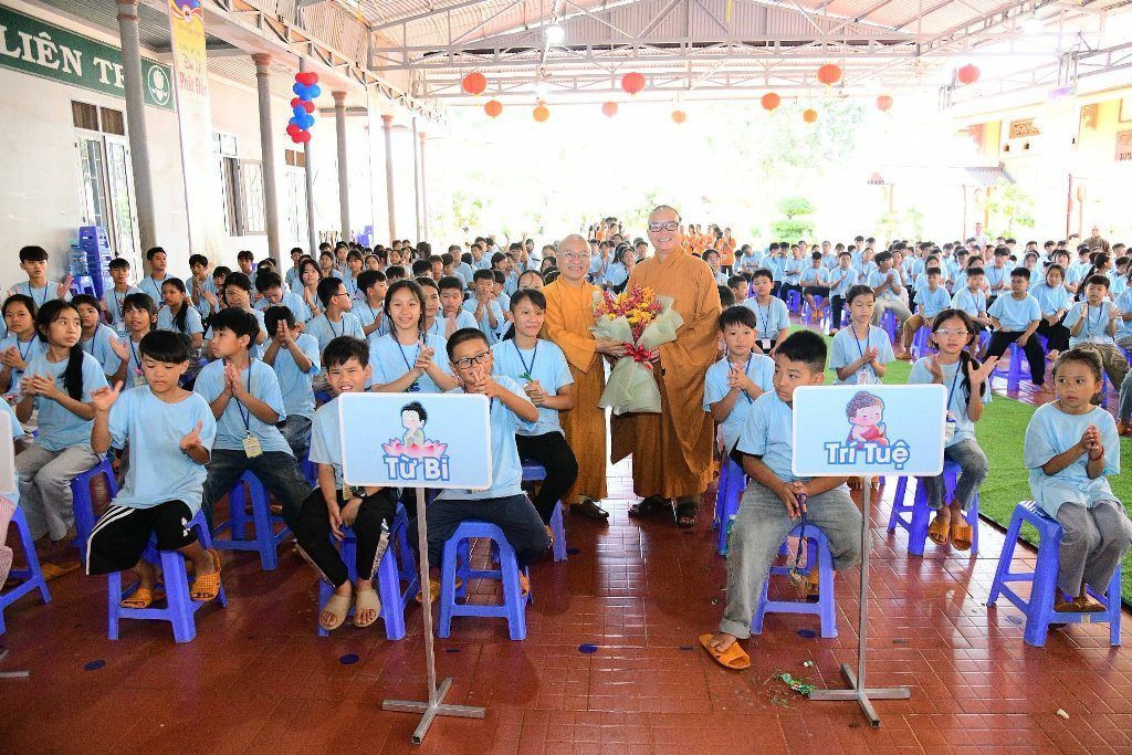 TRANG BỊ NỘI LỰC CHO TUỔI TRẺ TRONG KỶ NGUYÊN SỐ 