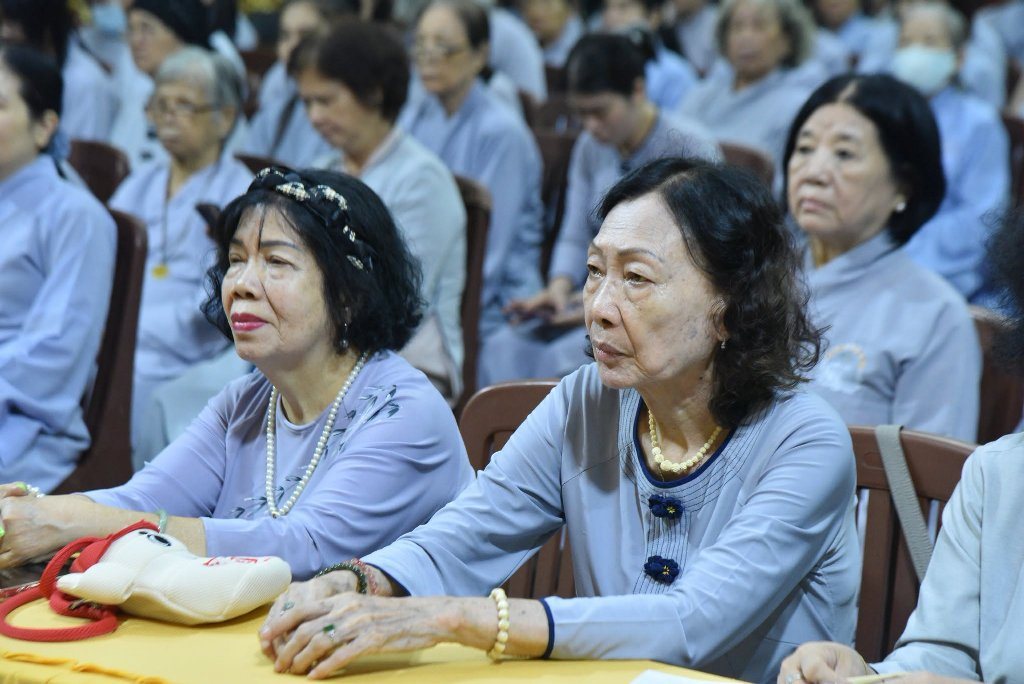 CHÙA GIÁC NGỘ TRANG NGHIÊM TƯỞNG NIỆM NGÀY ĐỨC PHẬT CHUYỂN PHÁP LUÂN